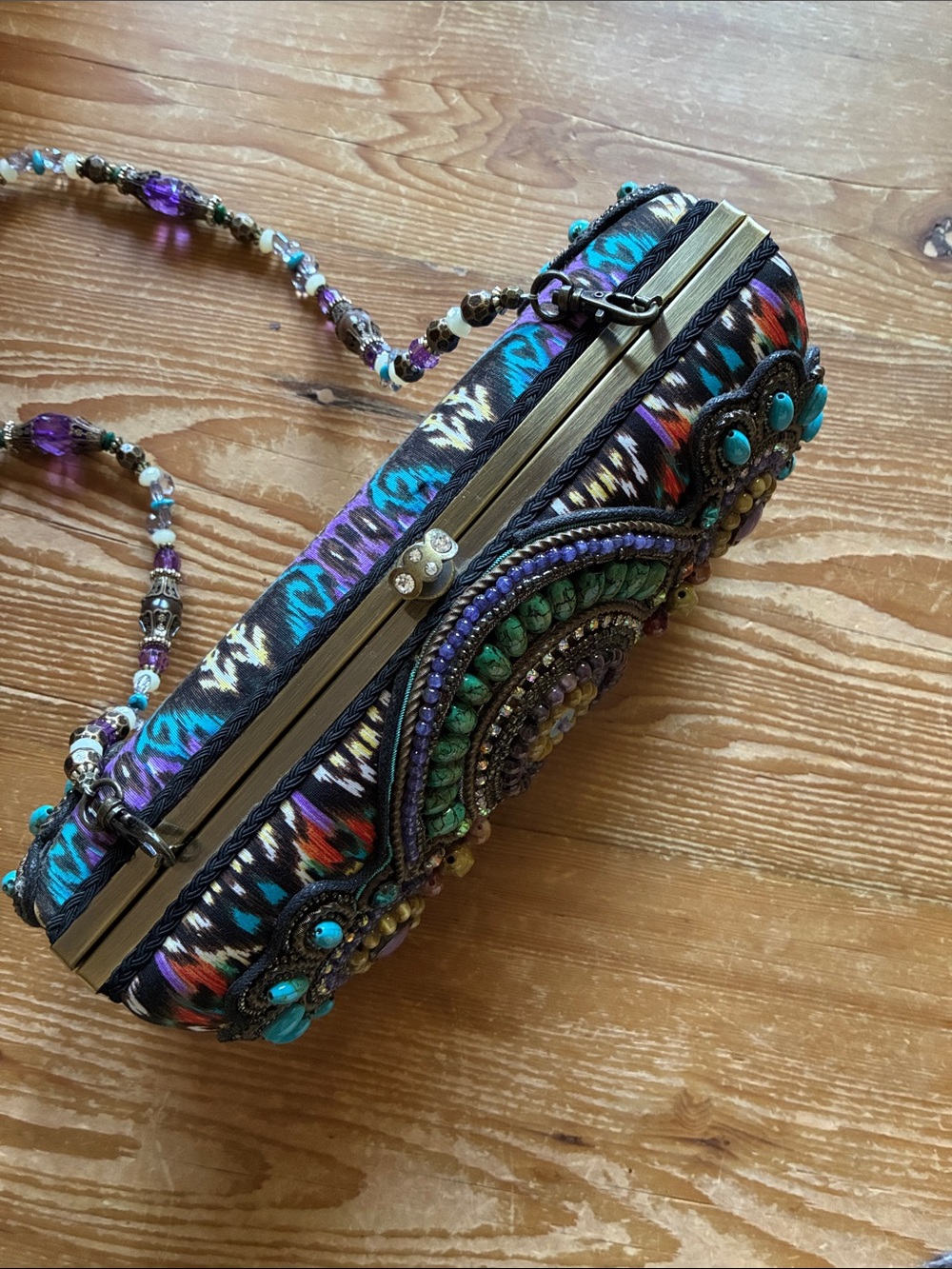 Sensational Mary Frances Natural, Crystal & Painted Stones Ikat Clutch Bag - Picture 12 of 16